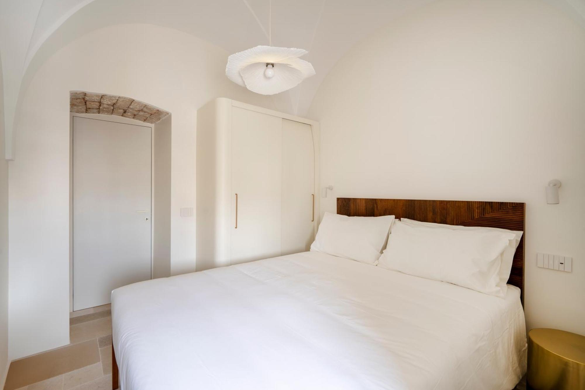 Casa U Burie, Casa Design Con Terrazza Panoramica E Jacuzzi Apartment Cisternino Bagian luar foto